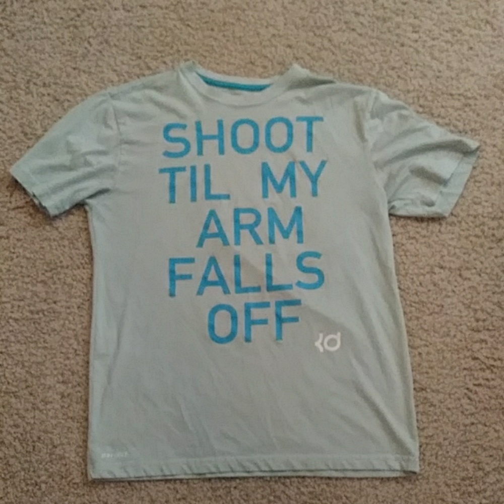 Nike t shirt